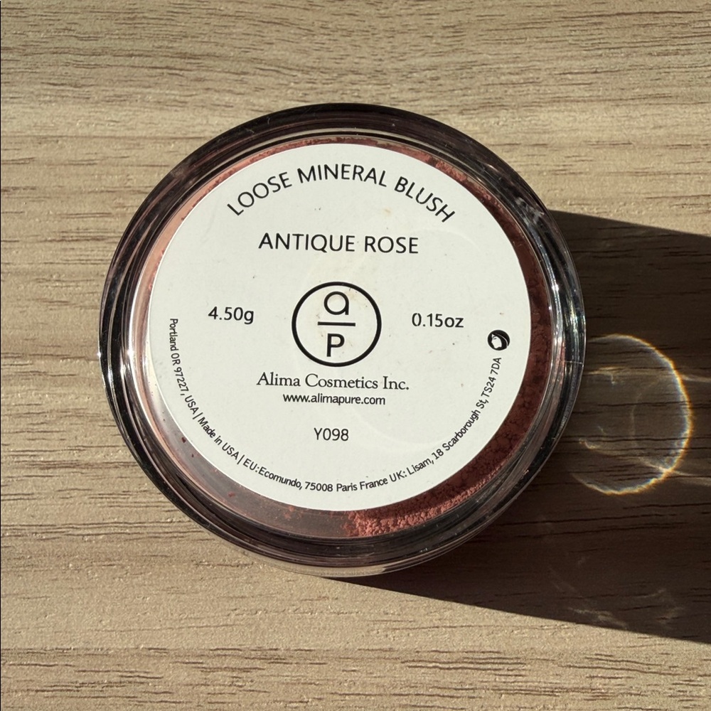Alima Pure Loose Mineral Blush - Antique Rose - Picture 3 of 4